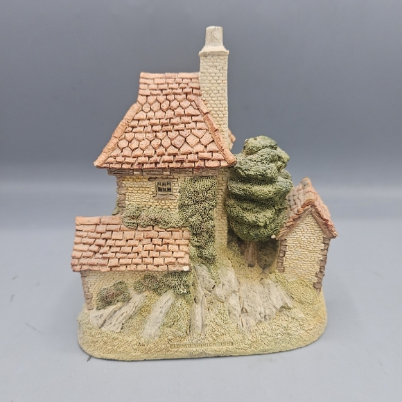 David Winter Toll Keepers Cottage 1984 Great Britain Hand Painted Village Town - Picture 3 of 11